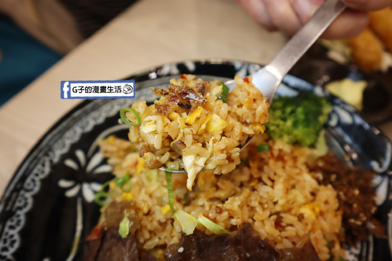 蘆洲美食-長安品道.炒飯.生魚片.壽司.烏龍麵