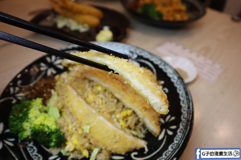 蘆洲美食-長安品道.炒飯.生魚片.壽司.烏龍麵