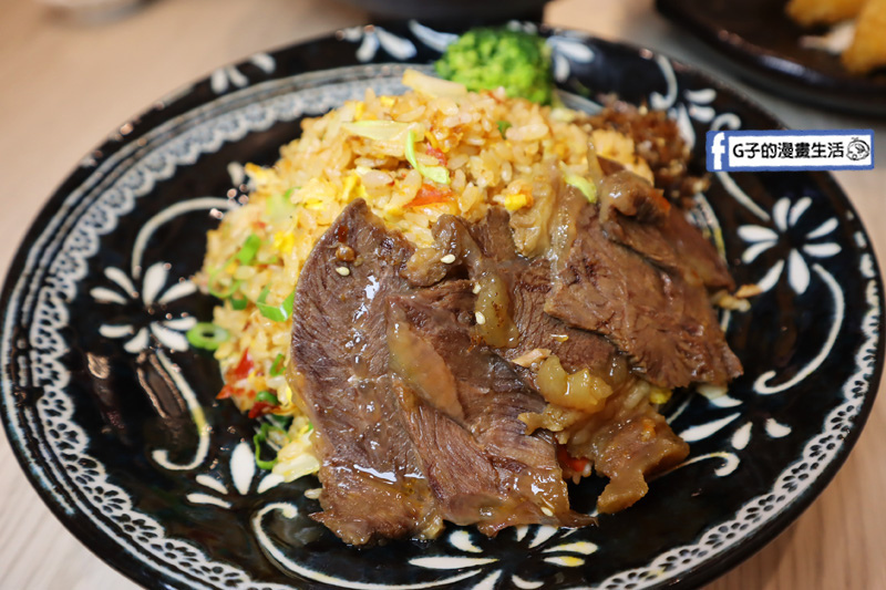 蘆洲美食-長安品道.炒飯.生魚片.壽司.烏龍麵