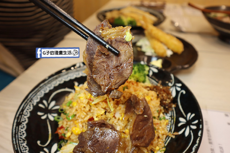 蘆洲美食-長安品道.炒飯.生魚片.壽司.烏龍麵