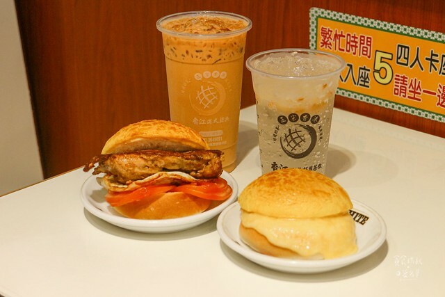 【高雄美食】外酥脆內鬆軟金黃菠蘿包，特濃牽絲起士好罪惡｜香江港式菠蘿茶飲-楠梓店