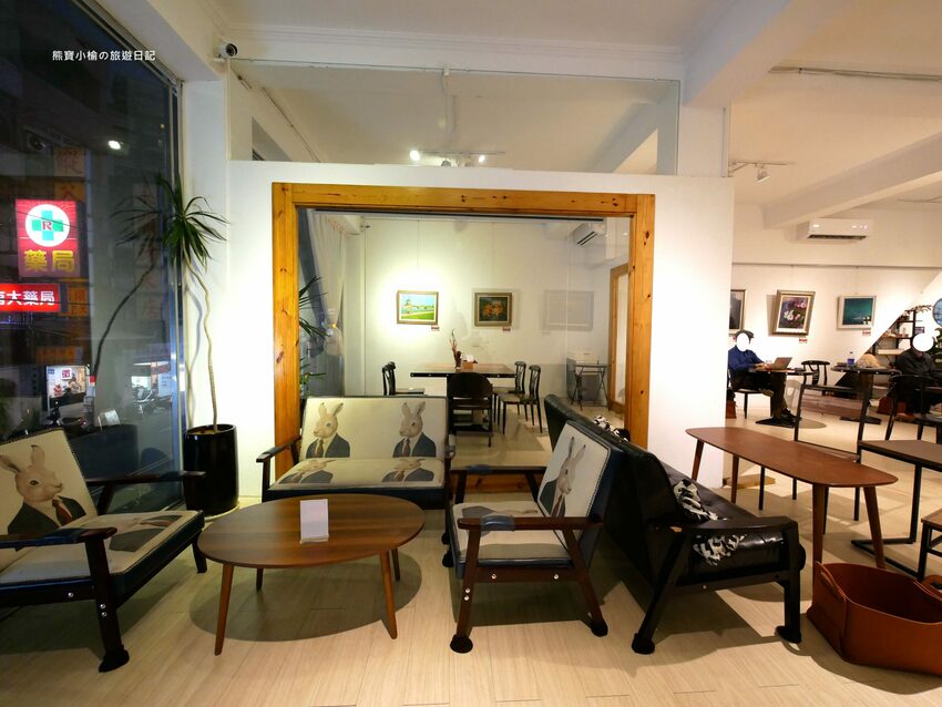 【新竹美食】那家咖啡新竹深夜咖啡,學生最愛寧靜閱讀辦公咖啡輕食館,有插座有WIFI,內文附詳細菜單價位介紹。 @熊寶小榆の旅遊日記