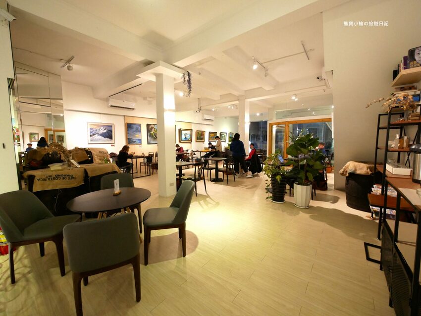 【新竹美食】那家咖啡新竹深夜咖啡,學生最愛寧靜閱讀辦公咖啡輕食館,有插座有WIFI,內文附詳細菜單價位介紹。 @熊寶小榆の旅遊日記