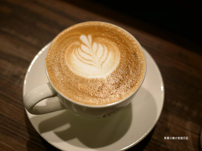 【新竹美食】那家咖啡新竹深夜咖啡,學生最愛寧靜閱讀辦公咖啡輕食館,有插座有WIFI,內文附詳細菜單價位介紹。 @熊寶小榆の旅遊日記