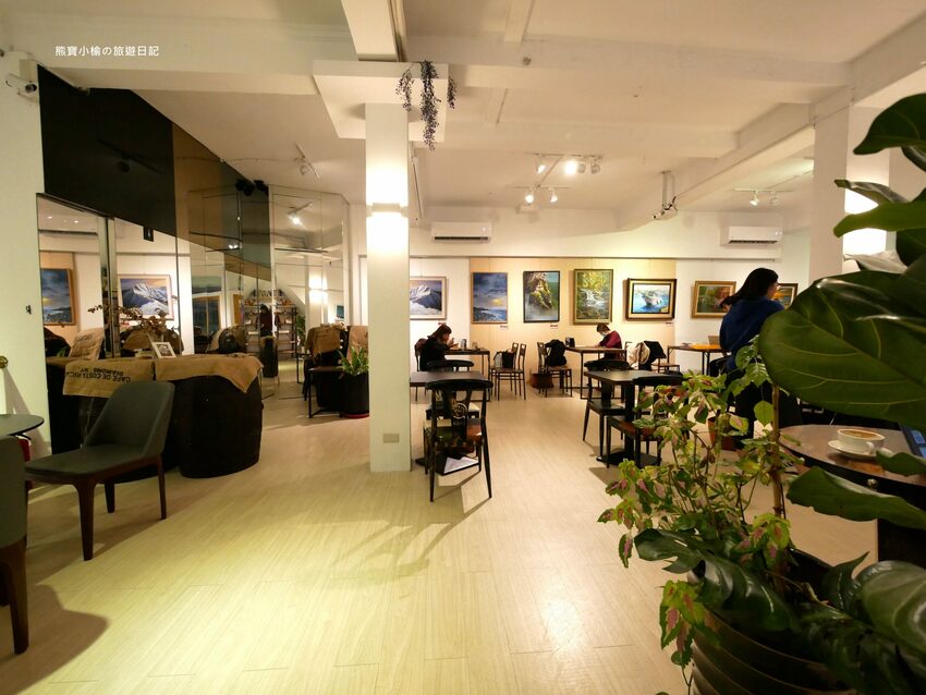 【新竹美食】那家咖啡新竹深夜咖啡,學生最愛寧靜閱讀辦公咖啡輕食館,有插座有WIFI,內文附詳細菜單價位介紹。 @熊寶小榆の旅遊日記