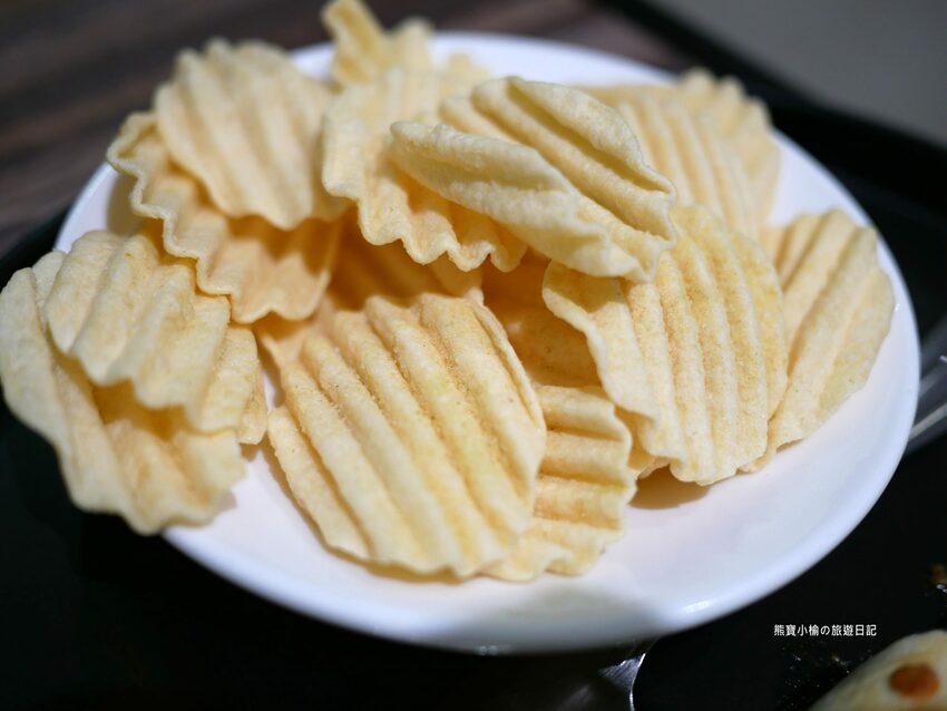 【新竹美食】那家咖啡新竹深夜咖啡,學生最愛寧靜閱讀辦公咖啡輕食館,有插座有WIFI,內文附詳細菜單價位介紹。 @熊寶小榆の旅遊日記