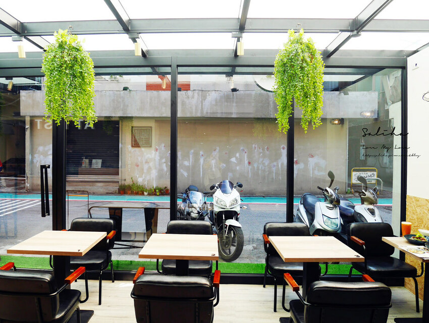 台北東區餐廳美食推薦早午餐AtFirst早寓咖啡廳國父紀念館站忠孝敦化 (1)