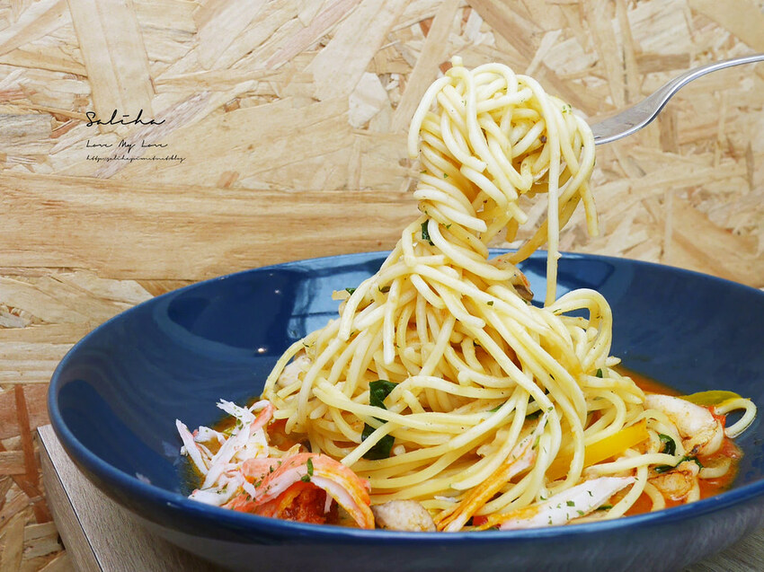 台北東區忠孝敦化站餐廳好吃義大利麵AtFirst早寓早上有開的餐廳聚餐推薦 (3)