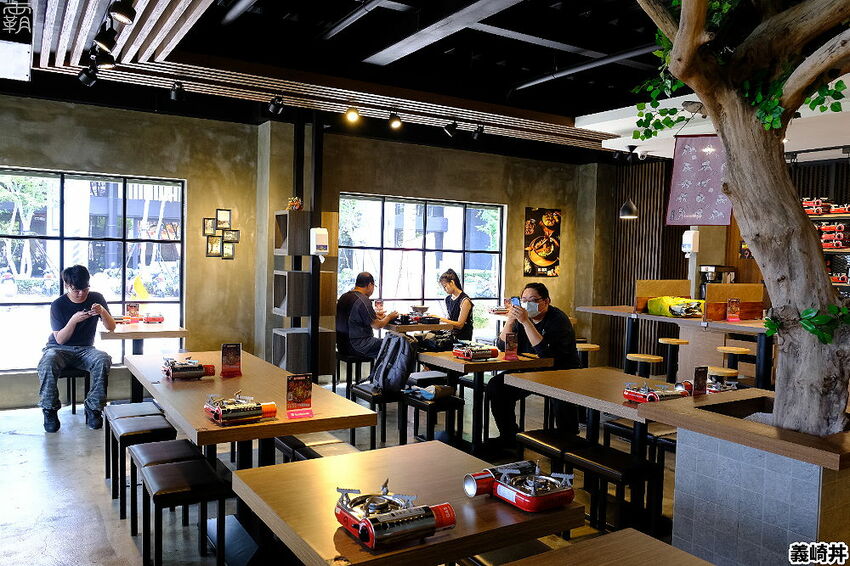 開幕優惠丼飯、痛風鍋第二件只要1元,義崎丼旗艦店新開幕,140元起自助吧無限供應!