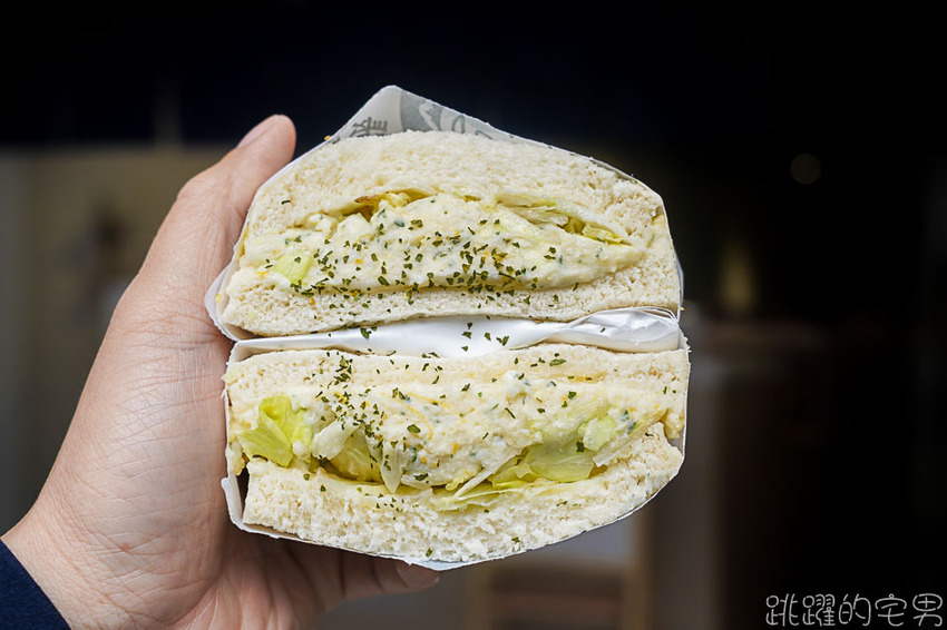 [花蓮早餐]Google評論1300多還有4.8顆星 張瑋烤肉蛋吐司 不烤的柔軟吐司加碳烤燒肉 你吃過嗎