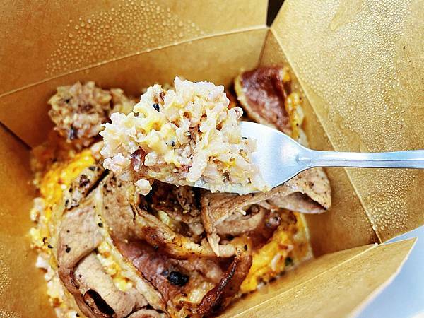 奶油蒜味牛五花燉飯-外帶美食│eat enjoy意享美式餐廳：能爆吃就是福，台灣加油-五漢不廢言吃爆多人套餐組合