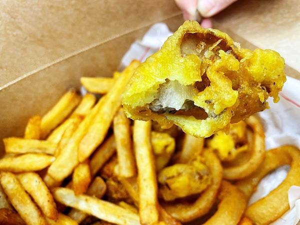 酥炸拼盤-外帶美食│eat enjoy意享美式餐廳：能爆吃就是福，台灣加油-五漢不廢言吃爆多人套餐組合