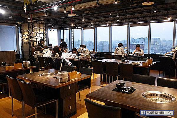 新竹燒烤火鍋吃到飽【揪好客新竹店】599吃到飽火烤兩吃一次滿足!新竹晶品城購物中心美食 新竹燒烤火鍋吃到飽【揪好客新竹店】599吃到飽火烤兩吃一次滿足!新竹晶品城購物中心美食