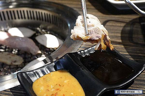 新竹燒烤火鍋吃到飽【揪好客新竹店】599吃到飽火烤兩吃一次滿足!新竹晶品城購物中心美食 新竹燒烤火鍋吃到飽【揪好客新竹店】599吃到飽火烤兩吃一次滿足!新竹晶品城購物中心美食