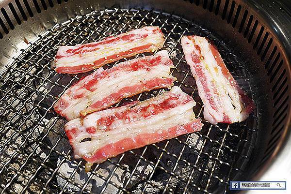 新竹燒烤火鍋吃到飽【揪好客新竹店】599吃到飽火烤兩吃一次滿足!新竹晶品城購物中心美食 新竹燒烤火鍋吃到飽【揪好客新竹店】599吃到飽火烤兩吃一次滿足!新竹晶品城購物中心美食