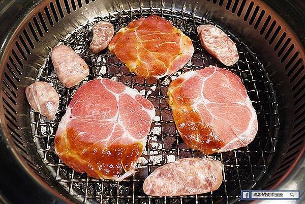 新竹燒烤火鍋吃到飽【揪好客新竹店】599吃到飽火烤兩吃一次滿足!新竹晶品城購物中心美食 新竹燒烤火鍋吃到飽【揪好客新竹店】599吃到飽火烤兩吃一次滿足!新竹晶品城購物中心美食