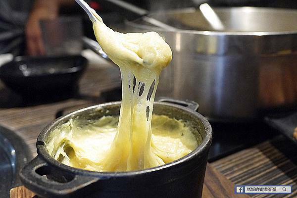 新竹燒烤火鍋吃到飽【揪好客新竹店】599吃到飽火烤兩吃一次滿足!新竹晶品城購物中心美食 新竹燒烤火鍋吃到飽【揪好客新竹店】599吃到飽火烤兩吃一次滿足!新竹晶品城購物中心美食