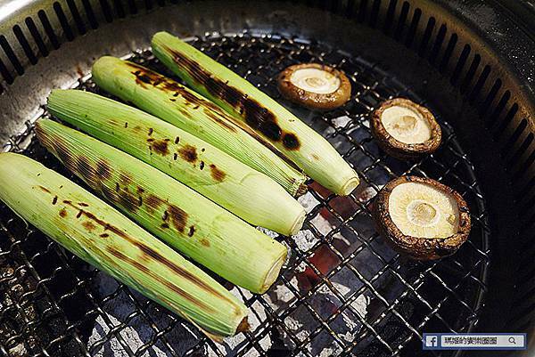 新竹燒烤火鍋吃到飽【揪好客新竹店】599吃到飽火烤兩吃一次滿足!新竹晶品城購物中心美食 新竹燒烤火鍋吃到飽【揪好客新竹店】599吃到飽火烤兩吃一次滿足!新竹晶品城購物中心美食