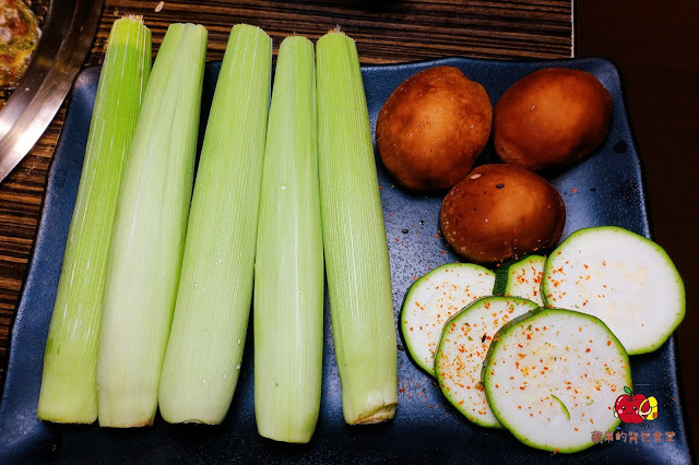 [新竹 燒肉] 揪好客-新竹晶品城 CP值超高的火烤兩吃 外脆內軟嫩牛五花 綿密香濃起司地瓜 新竹聚餐新選擇