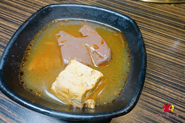 [新竹 燒肉] 揪好客-新竹晶品城 CP值超高的火烤兩吃 外脆內軟嫩牛五花 綿密香濃起司地瓜 新竹聚餐新選擇