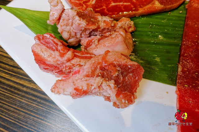 [新竹 燒肉] 揪好客-新竹晶品城 CP值超高的火烤兩吃 外脆內軟嫩牛五花 綿密香濃起司地瓜 新竹聚餐新選擇