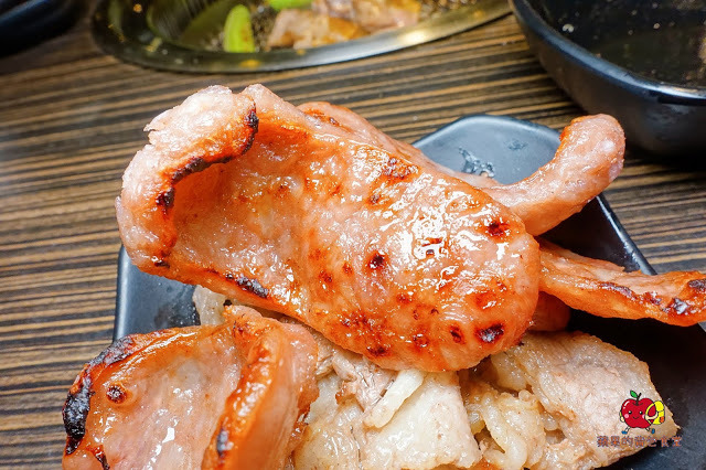 [新竹 燒肉] 揪好客-新竹晶品城 CP值超高的火烤兩吃 外脆內軟嫩牛五花 綿密香濃起司地瓜 新竹聚餐新選擇