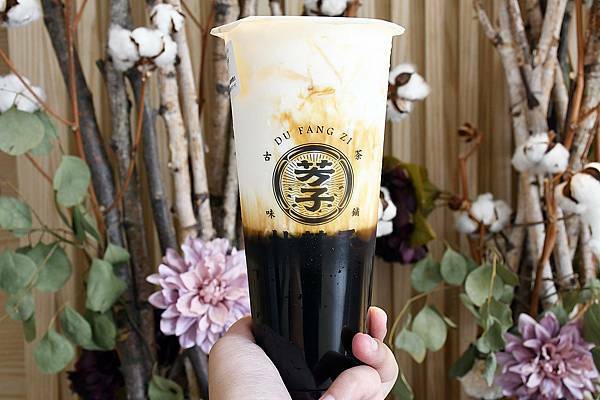 DSC_0005.JPG DSC_0005.JPG