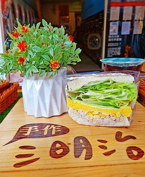 260488-1.jpg 260488-1.jpg