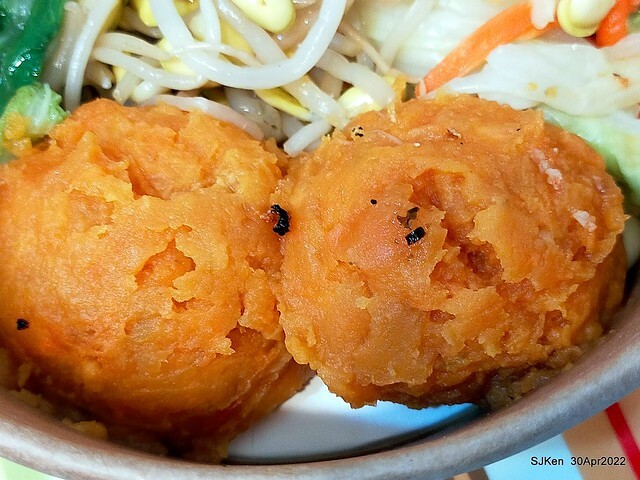 三訪「Hungry Dogs 二犬健康餐飲」(Healthy lunch box), Taipei, Taiwan, SJKen, Apr 30, 2022.