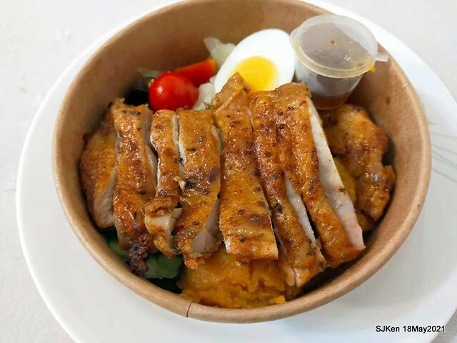 二訪「Hungry Dogs 二犬健康餐飲」(Healthy Meal lunch box ), Taipei, Taiwan, May 18, 2021.