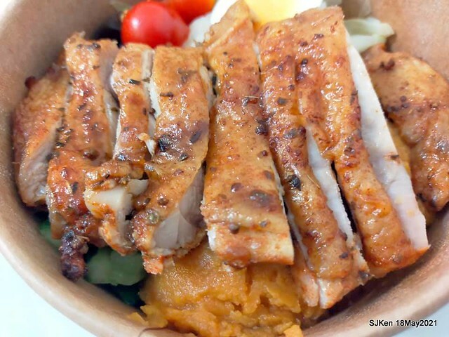 二訪「Hungry Dogs 二犬健康餐飲」(Healthy Meal lunch box ), Taipei, Taiwan, May 18, 2021.