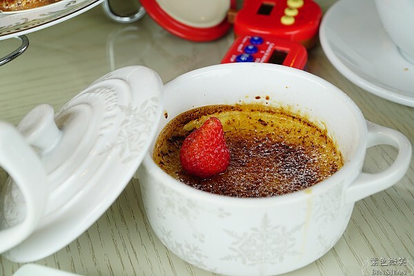 宜蘭縣冬山鄉Camellia 法式甜點/義式咖啡》隱身山裡的咖啡館,必吃雙人甜點套餐,有可愛的Duffy作伴