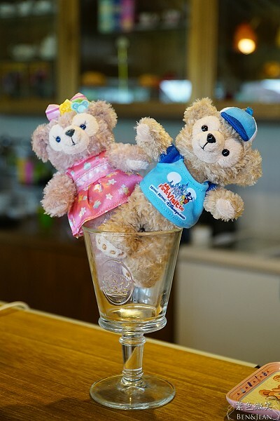 宜蘭縣冬山鄉Camellia 法式甜點/義式咖啡》隱身山裡的咖啡館,必吃雙人甜點套餐,有可愛的Duffy作伴