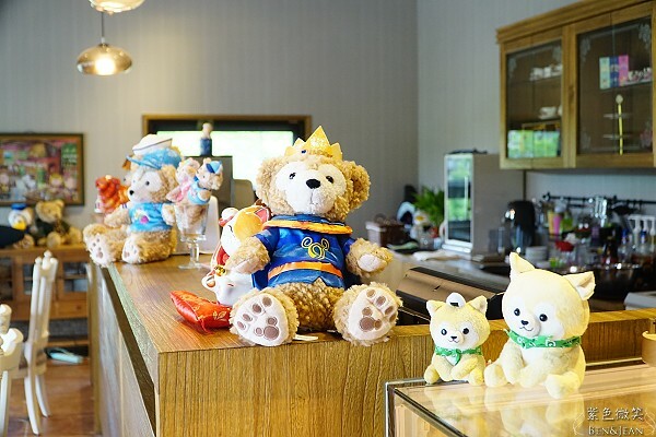 宜蘭縣冬山鄉Camellia 法式甜點/義式咖啡》隱身山裡的咖啡館,必吃雙人甜點套餐,有可愛的Duffy作伴