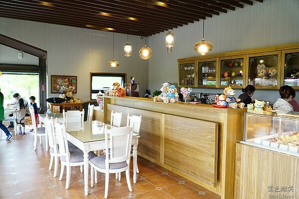 宜蘭縣冬山鄉Camellia 法式甜點/義式咖啡》隱身山裡的咖啡館,必吃雙人甜點套餐,有可愛的Duffy作伴