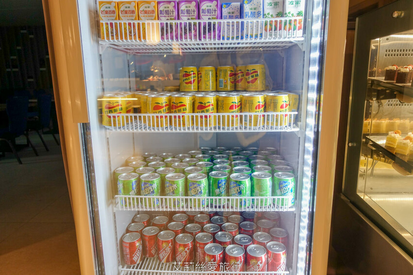 到漁港欣賞無敵海景 海鮮牛排吃到飽！6歲以下免收費！脆皮烤鴨、澎湃海鮮、宴客大菜、啤酒紅酒白酒喝到飽！百道菜色甜點飲料都無限吃...