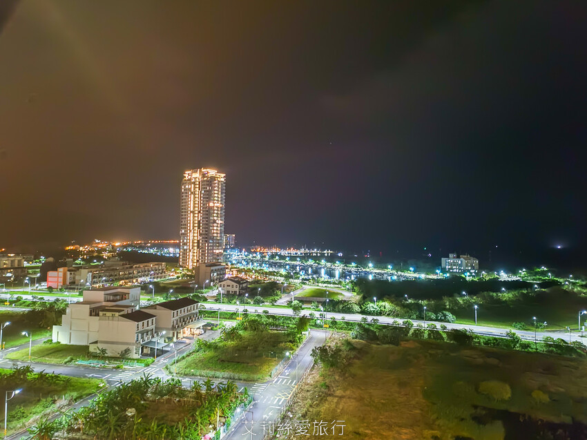 到漁港欣賞無敵海景 海鮮牛排吃到飽！6歲以下免收費！脆皮烤鴨、澎湃海鮮、宴客大菜、啤酒紅酒白酒喝到飽！百道菜色甜點飲料都無限吃...