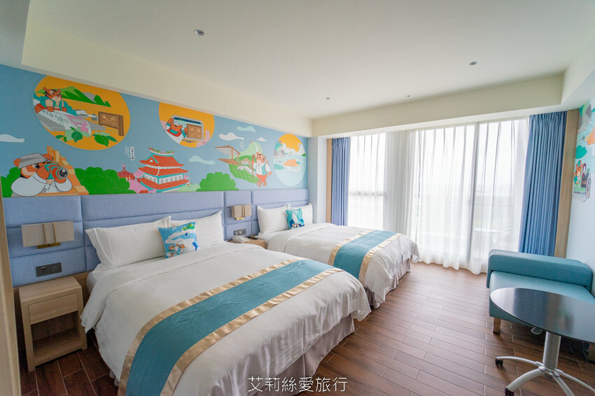 到漁港欣賞無敵海景 海鮮牛排吃到飽！6歲以下免收費！脆皮烤鴨、澎湃海鮮、宴客大菜、啤酒紅酒白酒喝到飽！百道菜色甜點飲料都無限吃...