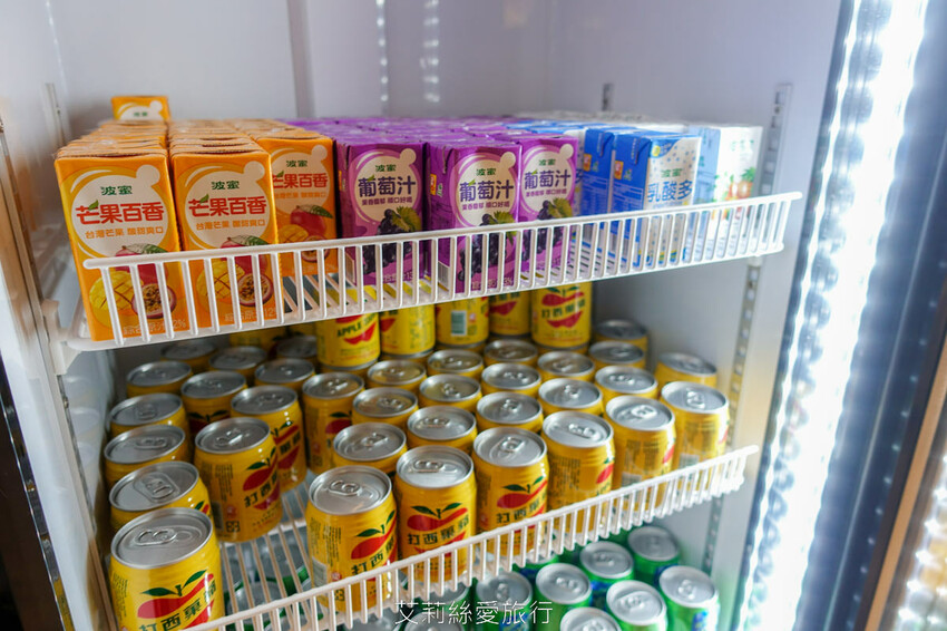 到漁港欣賞無敵海景 海鮮牛排吃到飽！6歲以下免收費！脆皮烤鴨、澎湃海鮮、宴客大菜、啤酒紅酒白酒喝到飽！百道菜色甜點飲料都無限吃...