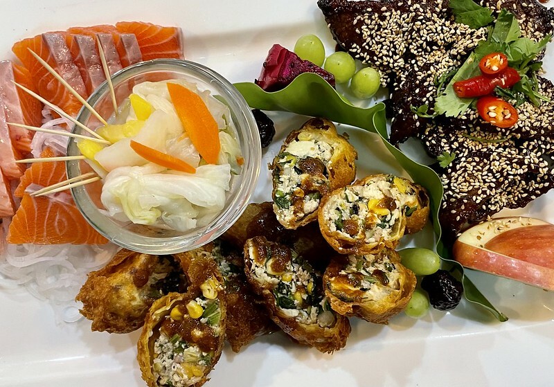 【台灣，宜蘭縣，冬山鄉】在地人的超美味餐廳～阿源桶仔雞（阿源快炒）；沒人帶領，保證一定錯過。（宜蘭美食/冬山美食）