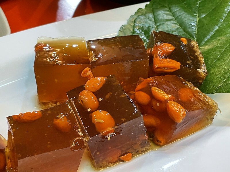 【台灣，宜蘭縣，冬山鄉】在地人的超美味餐廳～阿源桶仔雞（阿源快炒）；沒人帶領，保證一定錯過。（宜蘭美食/冬山美食）