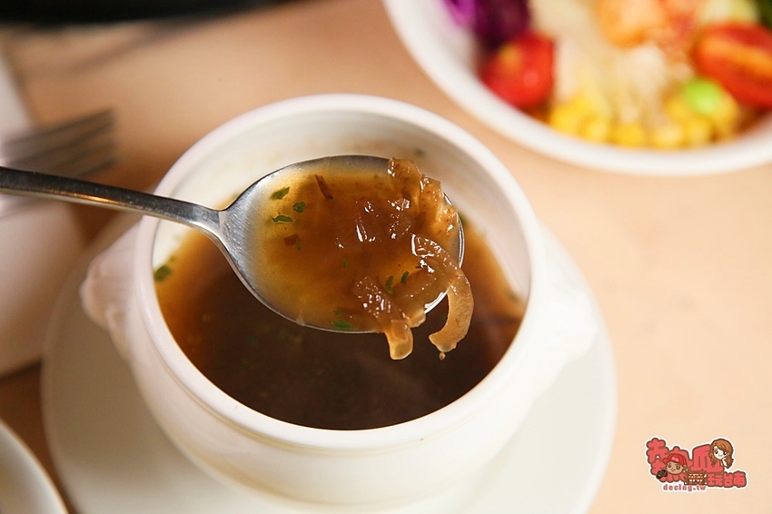 【台南美食】神秘感十足小店，專注日式咖哩的老行家：洋蔥咖哩工房 - 熱血玩台南。跳躍新世界