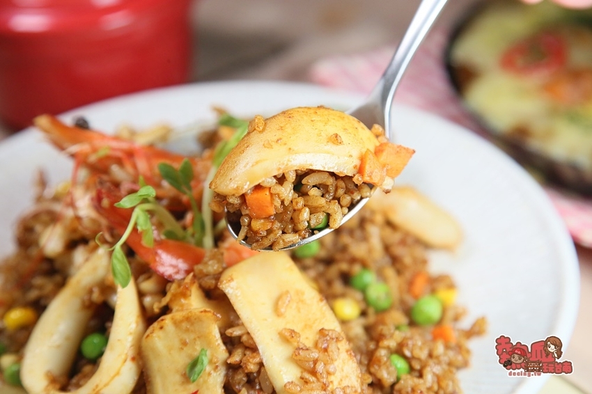 【台南美食】神秘感十足小店，專注日式咖哩的老行家：洋蔥咖哩工房 - 熱血玩台南。跳躍新世界