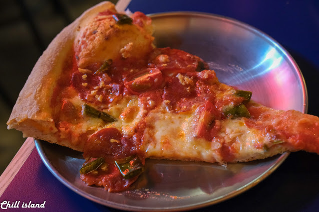 【台北 |捷運中山站】 小紐約披薩Little New York中山店，超道地美式Pizza