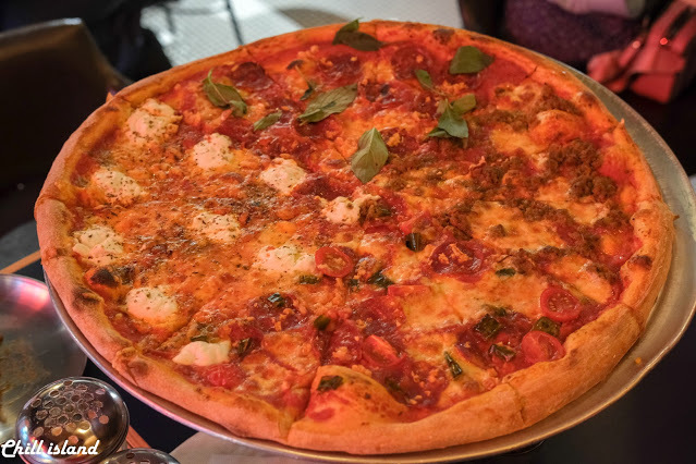 【台北 |捷運中山站】 小紐約披薩Little New York中山店，超道地美式Pizza