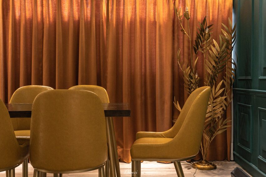 歐式古典風格咖啡館，放下疲憊好好放鬆-咖啡這件事Coffee&Things