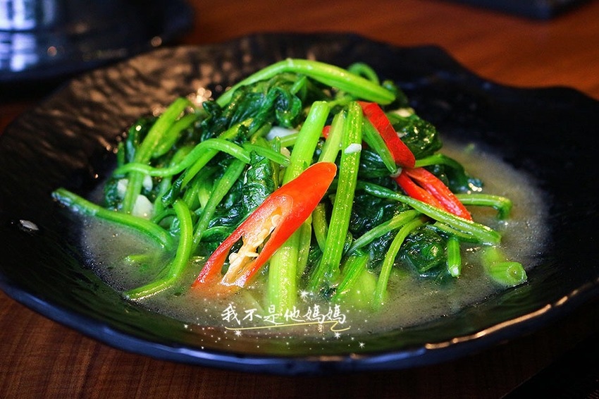 青埔麻辣水煮牛,青埔聚餐,青埔餐廳包廂,桃園餐廳包廂,中壢餐廳包廂,中壢特色菜,中壢中式料理,桃園中式料理,青埔中式料理,中壢桌菜,青埔桌菜