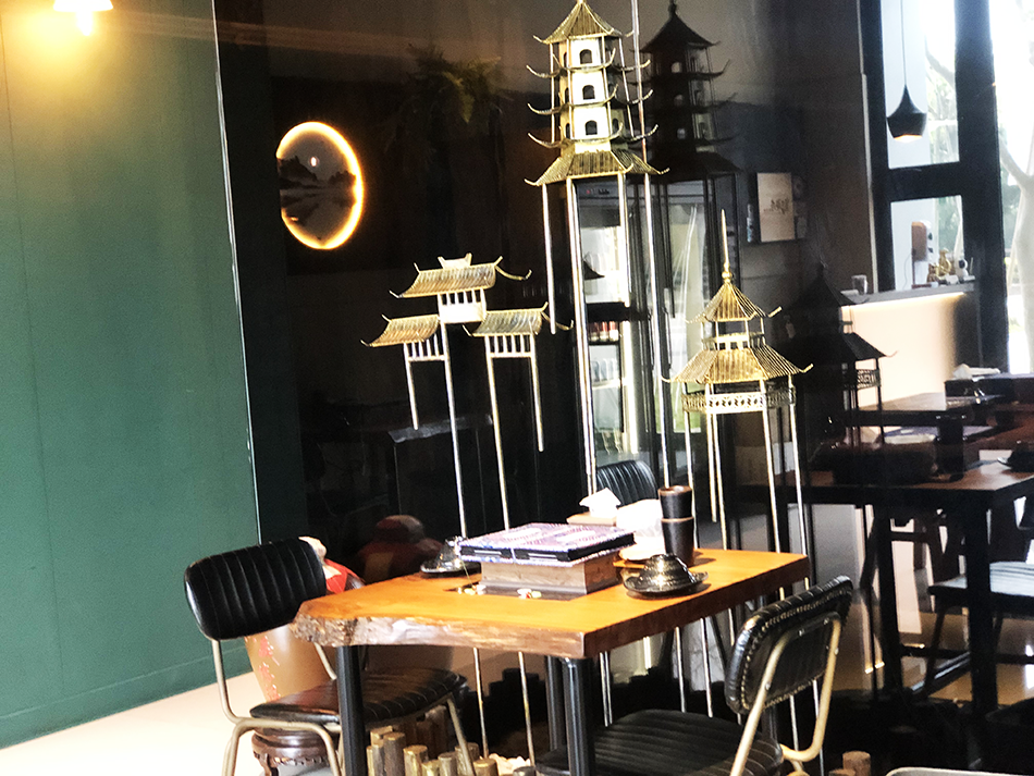 青埔美食,桃園青埔美食,華泰名品城outlet,華泰名品城outlet美食,青埔停車,花雕雞鍋,中壢花雕雞,中壢美食,青埔水煮牛