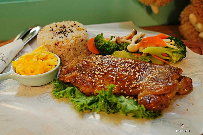 batch__DSC4827.jpg batch__DSC4827.jpg