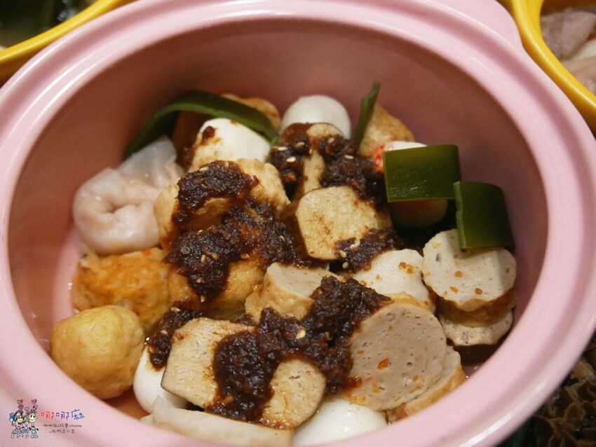 新莊老街附近滷味（可外帶外送）~7種口味還有麻辣乾拌系列，不知道吃什麼就點套餐吧！ | 哪哪麻